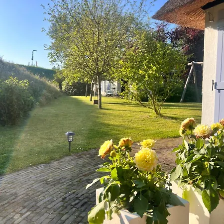 Lingeliefde Complete Met Eigen Keuken En Badkamer