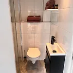 Πανσιόν Lingeliefde Complete Met Eigen Keuken En Badkamer 3*