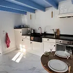 Πανσιόν Lingeliefde Complete Met Eigen Keuken En Badkamer