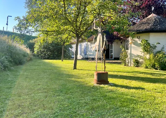 Lingeliefde Complete Met Eigen Keuken En Badkamer